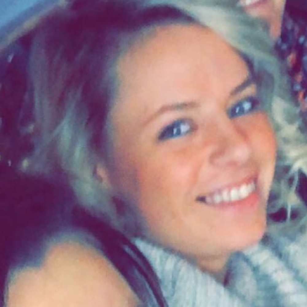 Meet your Posher, Carly